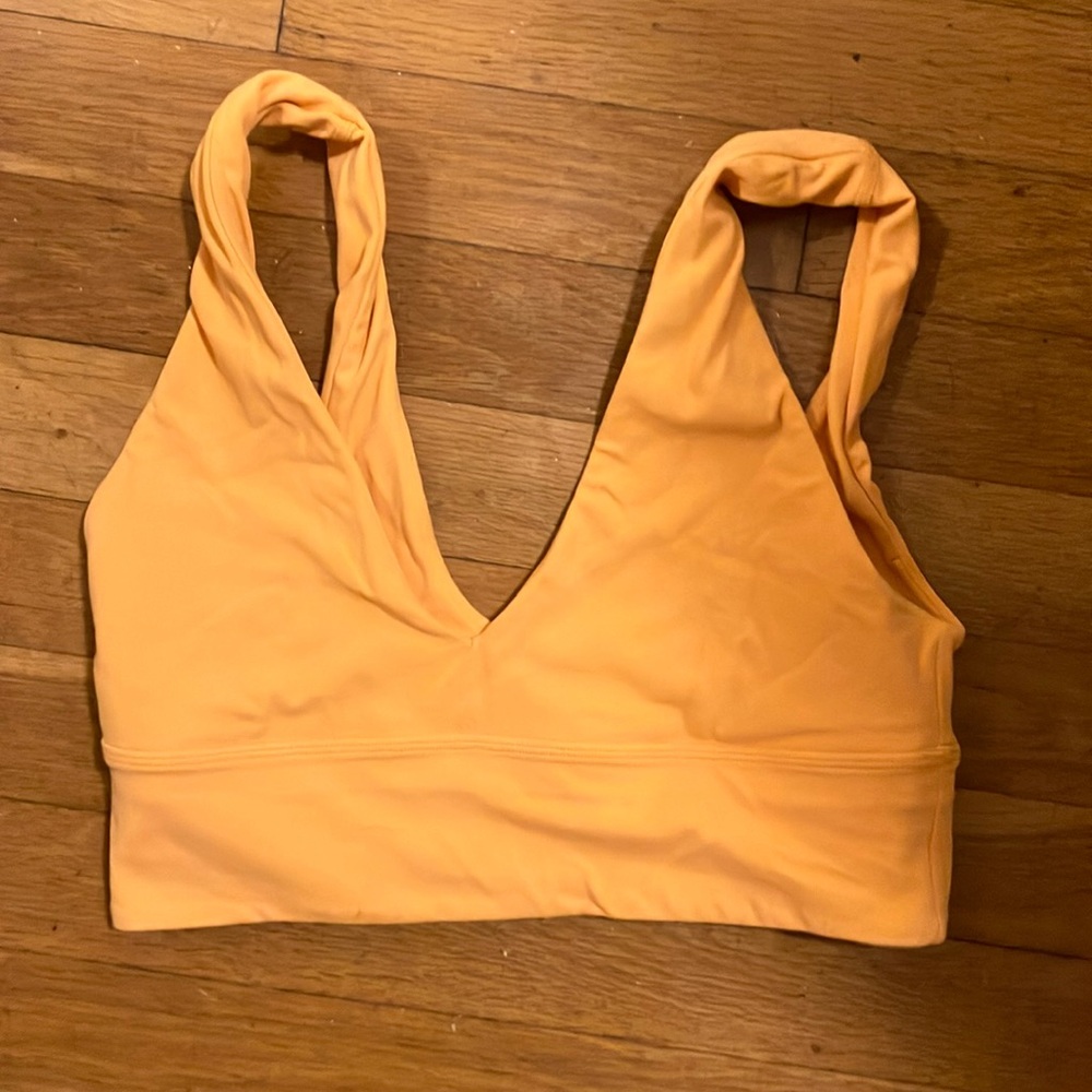 Lululemon sherbet orange sports bra